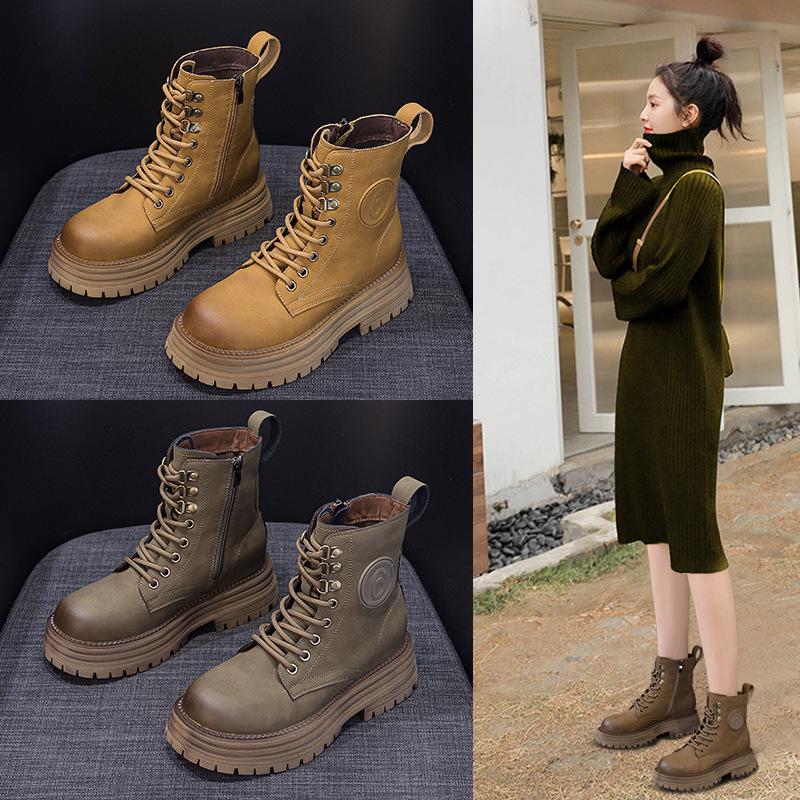 2026 Autumn and Winter New British Style Retro Martin Boots Mid-Calf Side Zipper Thick-Soled Casual Fashion Versatile Women's Boots