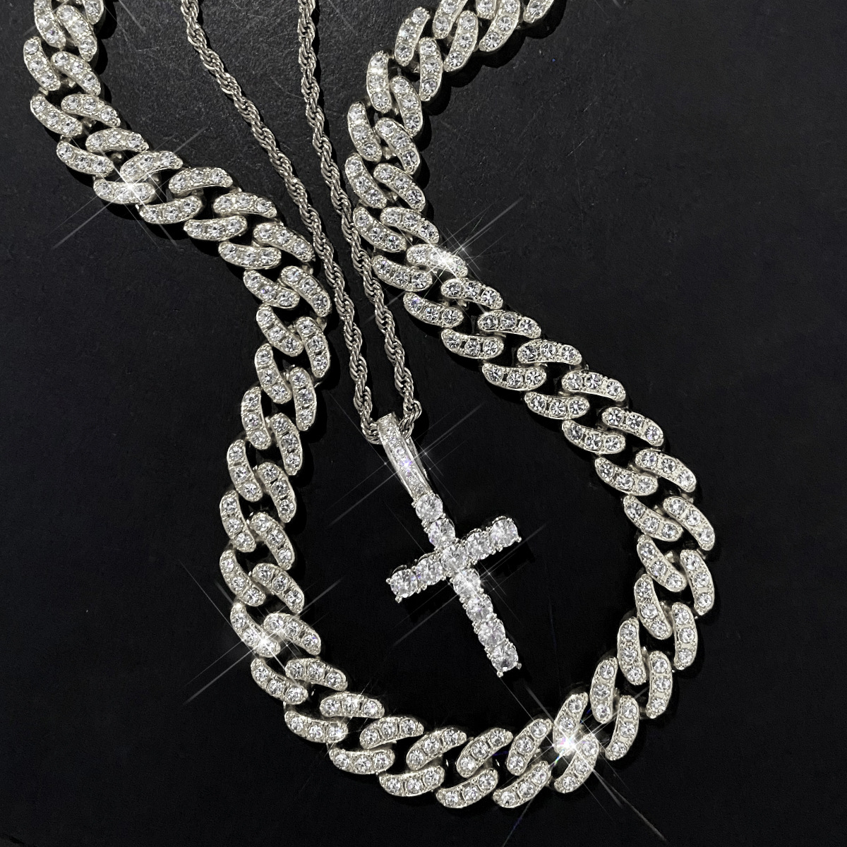 Zinc alloy Material Cross Pattern All Seasons Season Unisex Gender Hip-Hop Cross Zinc Alloy Plating Inlay Rhinestones Unisex Pendant Necklace Necklace Men Layered Necklaces