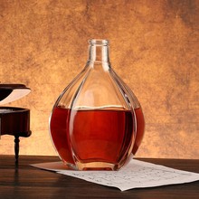 ����700ml����ƿ ˮ���w���Ǳ�ƿ�����ϰ׾�ƿ ��ư��m�ؿ�ƿ��