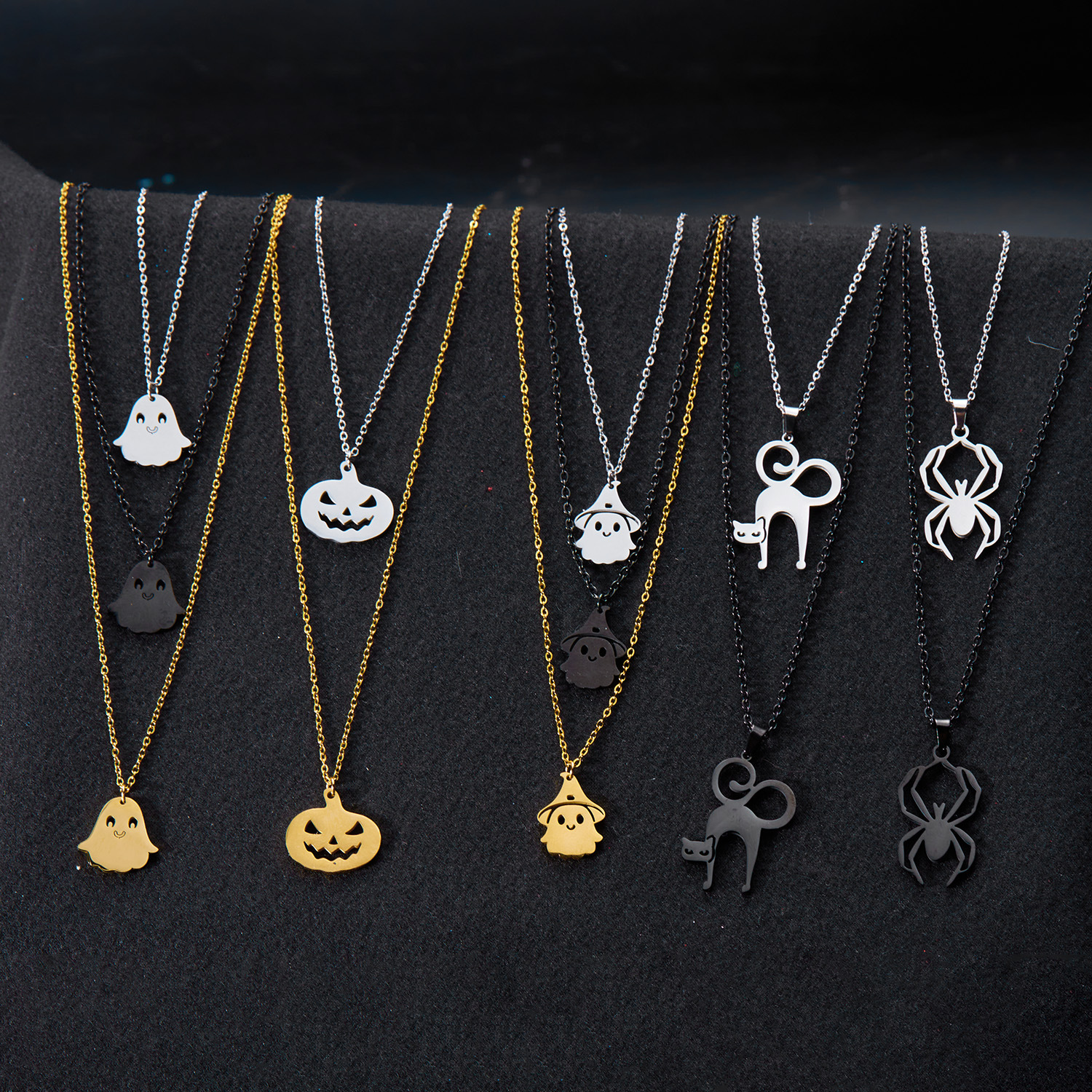 Halloween Elements Titanium Steel Necklace Pumpkin Head Ghost Jewelry Pendant Personality All-match Witch Choker_voghion.com