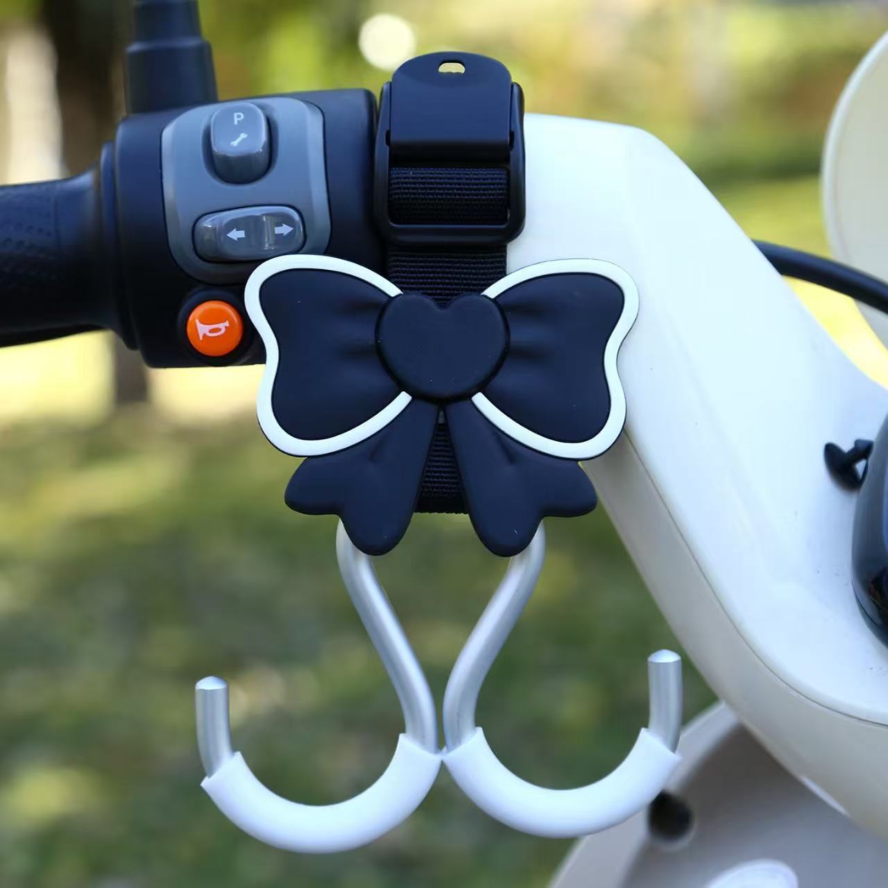 Black - Webbing Aluminum Double Hook Extended Style [Butterfly]
