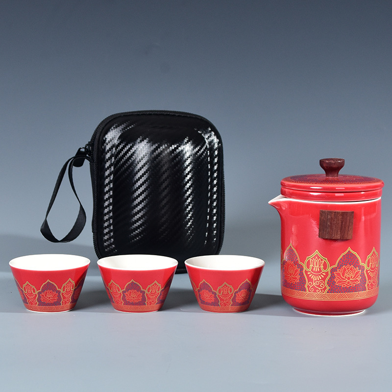 스타일 8: 진홍색 꽃 세 컵 + 가방