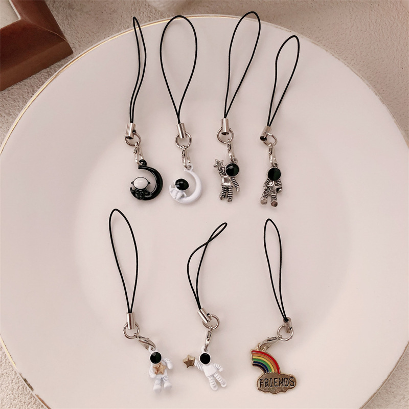 Cosmonautas lindos colgantes superman astronautas estelares móviles colgantes bolsos llaveros colgantes