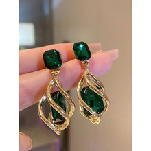 O 39616 Zircon Flower Studs �ʯ��������羳����ͨ