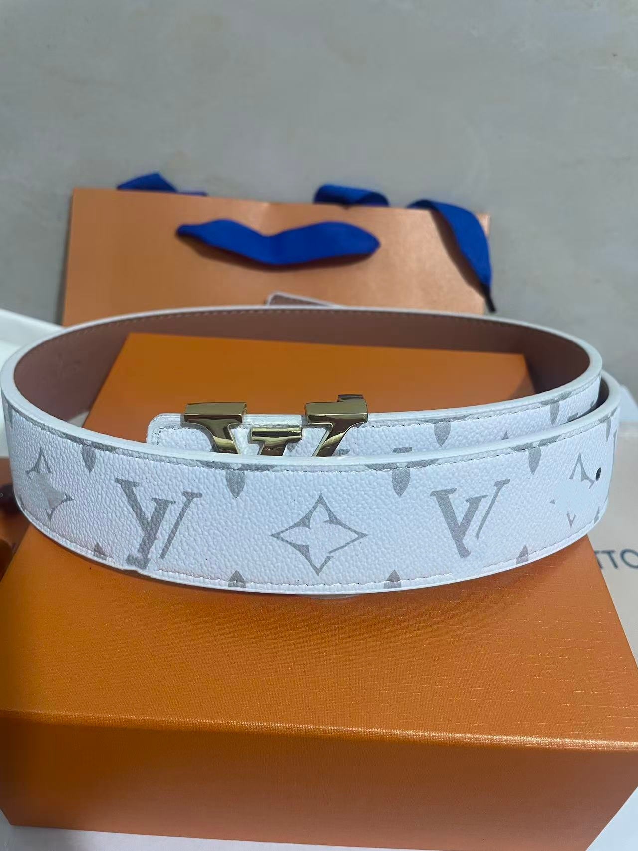 Cinturón para Hombre 4.0 cm de Piel de Vaca de Dos Capas con Hebilla Lisa para Uso Casual image 44