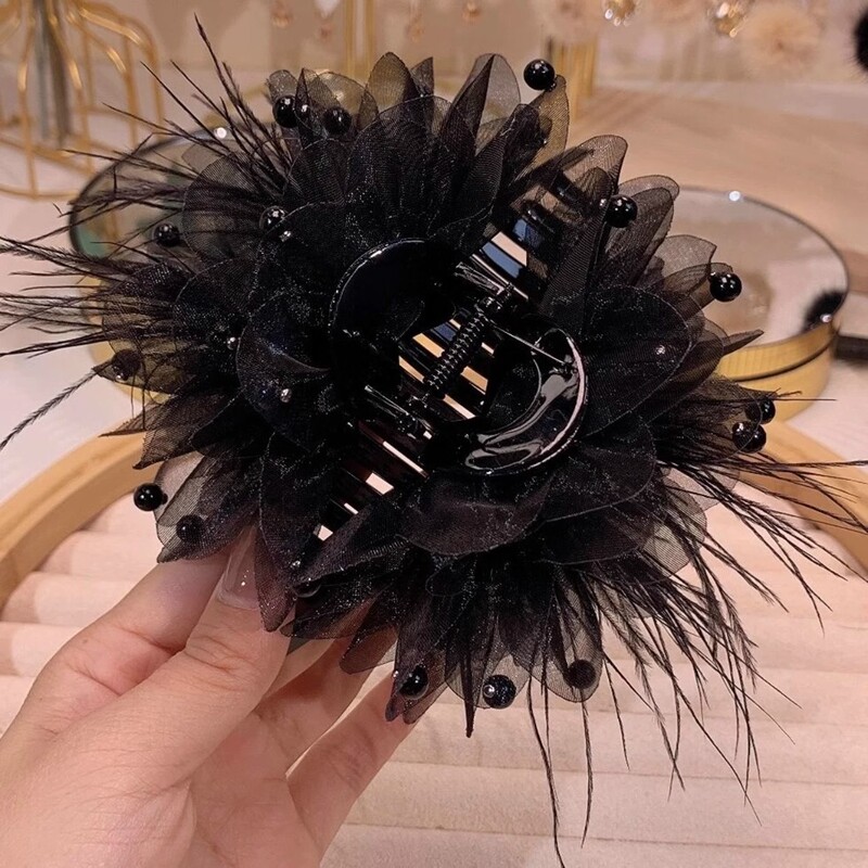 Peony Flower Feather Grab Clip High Color Value Light Luxury Hairpin 2024 New Internet Celebrity Elegant Head Hair Shark Clip