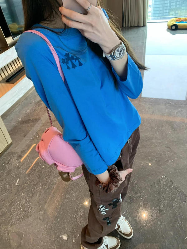 高版本~克罗植绒梵文十字字母圆领T恤女秋冬宽松百搭潮牌长袖内搭|undefined