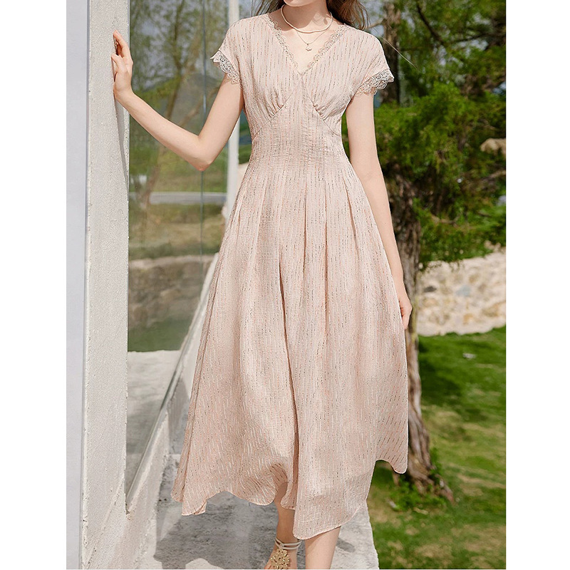 French V-Neck Dress for Women 2026 Summer New Style Slim Fit Lace Trim Elegant Dress L86S745 French V-Neck Dress for Women 2026 Summer New Style Slim Fit Lace Trim Elegant Dress L86S745