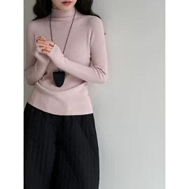 连衣裙;女式衬衫;女式针织衫