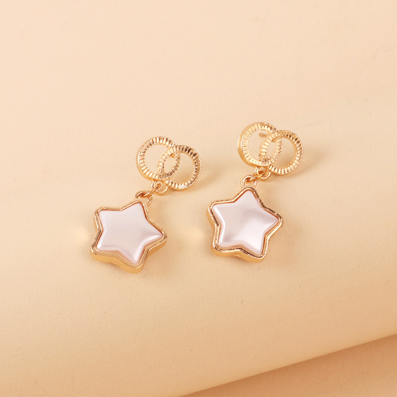 4g Weight Earrings Classification Wedding, Travel, Birthday, Festival Occasion Women'S Gender Inlaid Shell Design Gold Color Simple Fashion New Geometric Double Circle Star Earrings 3