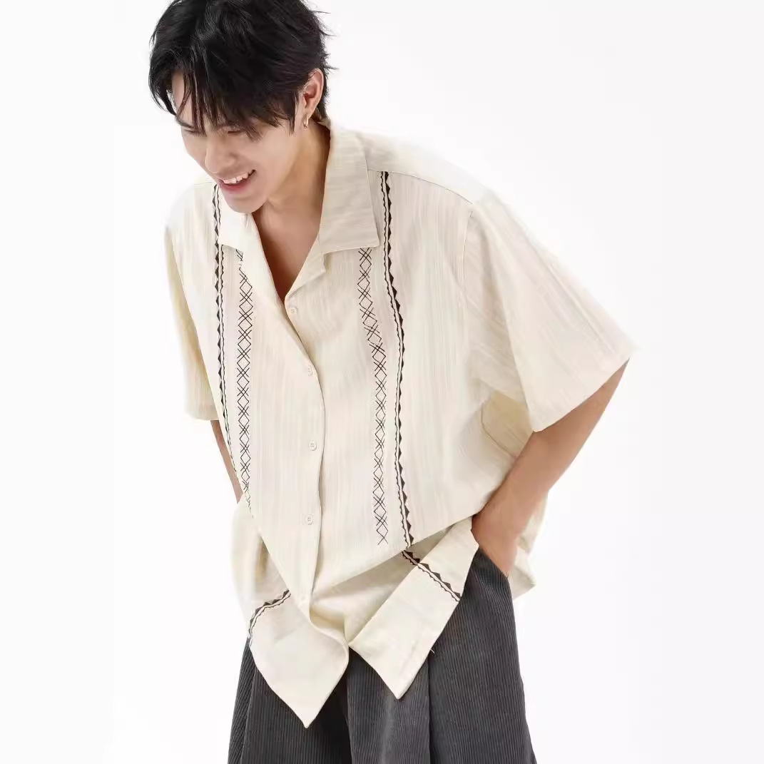 2024 Retro Shirt Men's Summer Hong Kong Style Student Loose Niche Design Sense Interesting New Men's Top for Outer Wear