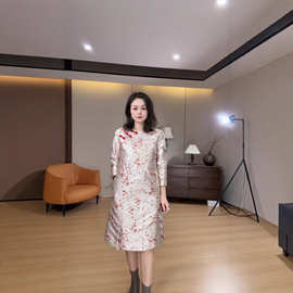 9031梅花国风盘扣提花A字女气质轻奢唐装中式连衣裙m95