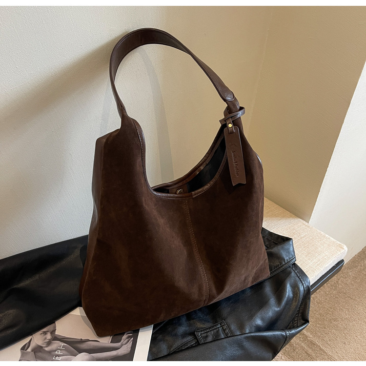 Autumn/Winter Retro Suede Hobo Bag Women's 2026 New Matte Underarm Bag Fashion Handheld Baguette Bag - Thumbnail 3