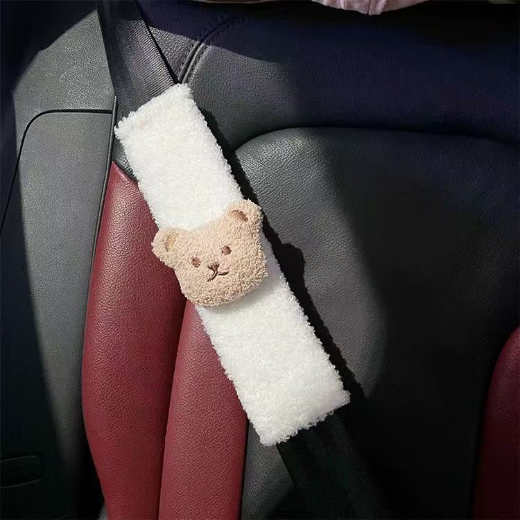 High Luxury Cartoon Safety Belt Cover, Lamb Velvet Bear Head, Personalized Car Extended Safety Belt Shoulder Cover, Classy and Cute