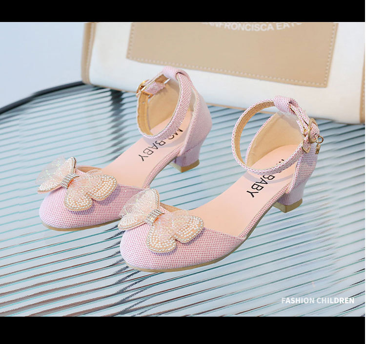 Scarpe di cristallo da ragazza con paillettes alla moda coreana Dolce fiocco Tacchi alti Principessa Estate Nuova tendenza delle scarpe per bambini_voghion.com