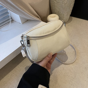 �S��ֱ�N�¿�Ů���羳���Q�r�ж��ӆμ��Ůб���p�����X���|��