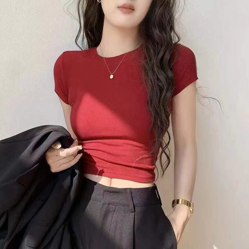 Áo thun nữ cổ tròn dáng ngắn, bó sát eo cao, hở rốn — Màu đen chi tiết 1