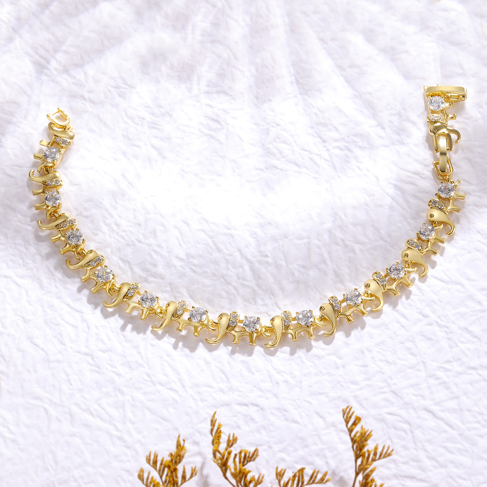 Bijoux En Gros Hip Hop Rhombe Le Cuivre Zircon Incruster Chaîne À Maillons Cubains Bracelets display picture 6