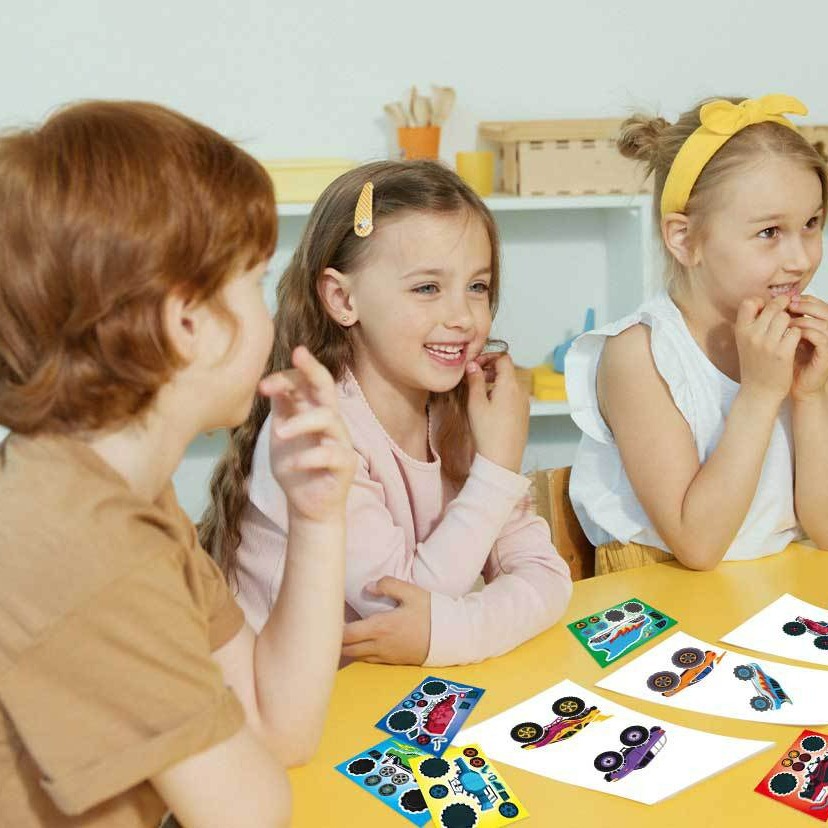 CM2303008 monster truck niños de dibujos animados entre padres e hijos rompecabezas interactivo mano cuenta DIY pegatinas