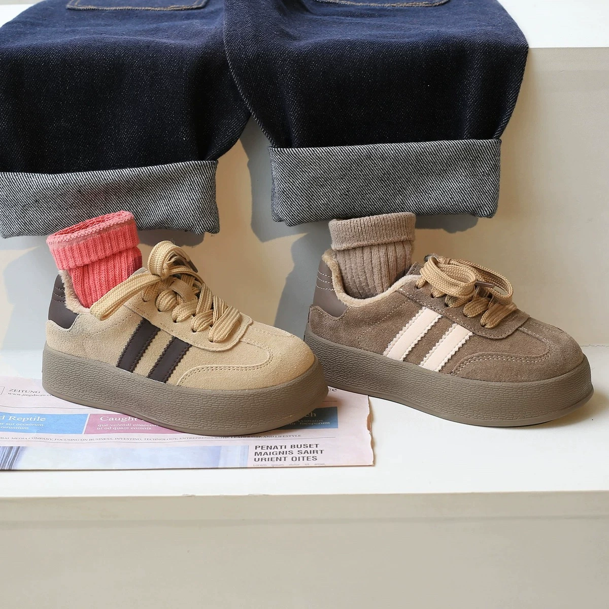 Плюшевая детская обувь Детская вторая хлопковая обувь обувь для мальчиков 2024 новая зимняя обувь повседневная обувь кожаная обувь для девочек немецкая обувь