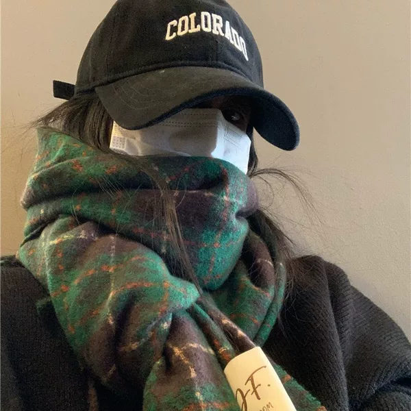 Autumn and Winter New Plaid Scarf for Women, Christmas Atmosphere, Korean Style Versatile Windproof Warm Shawl Couple Scarf Scarf