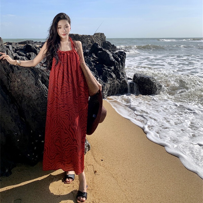 Light sprinkling red camellia vintage red lace-up backless sexy dress split dress Light sprinkling red camellia vintage red lace-up backless sexy dress split dress