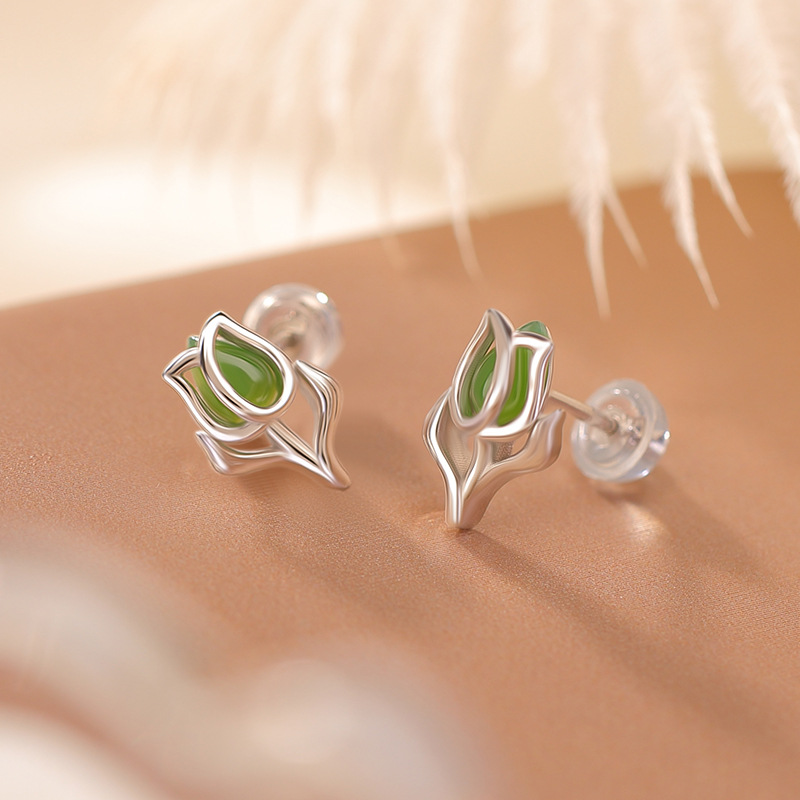 Khuyên tai nữ bạc S925 mạ vàng đính đá ngọc bích hình giọt nước phong cách retro — Kiểu màu bạc