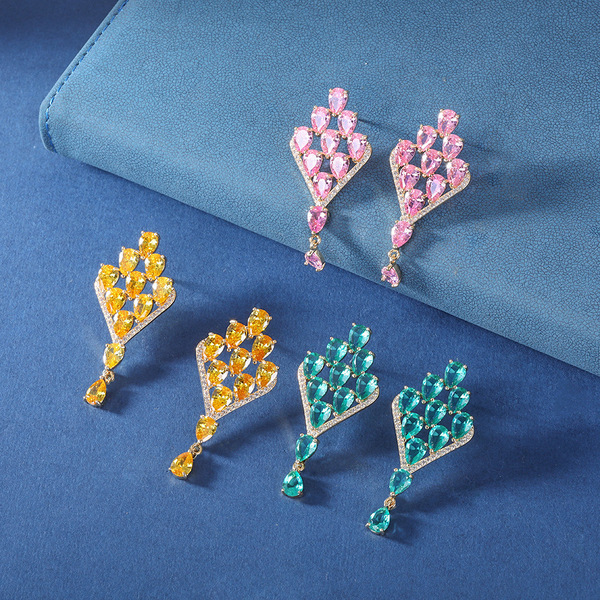 Geometric capacious elegant earrings drop-shaped with zircon