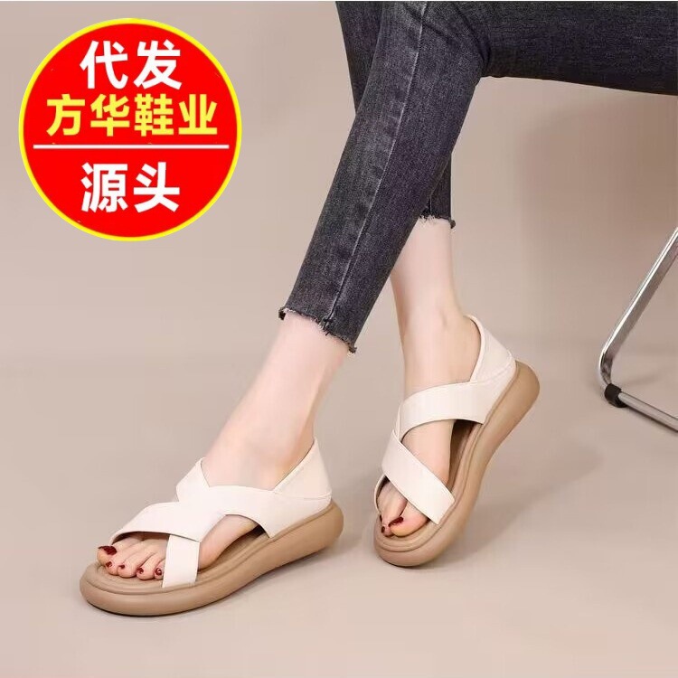 Roman Sandals for Women 2026 Spring and Summer New Fashion Versatile Flat Comfortable Slip-On Soft Leather Beach Sandals