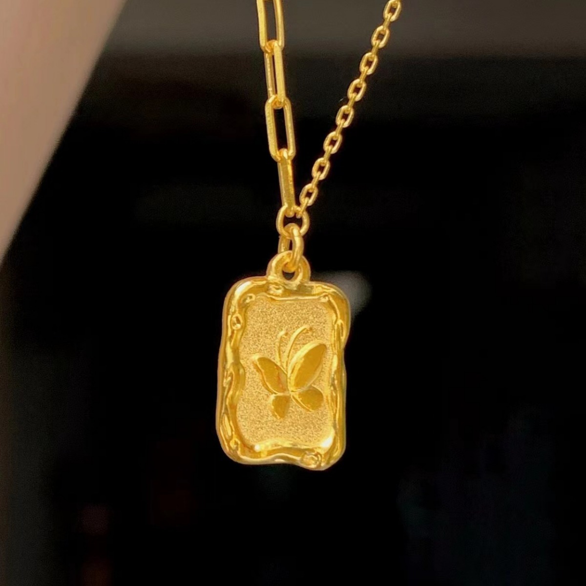New butterfly square necklace brass gold-plated butterfly tag necklace women's simple design_voghion.com