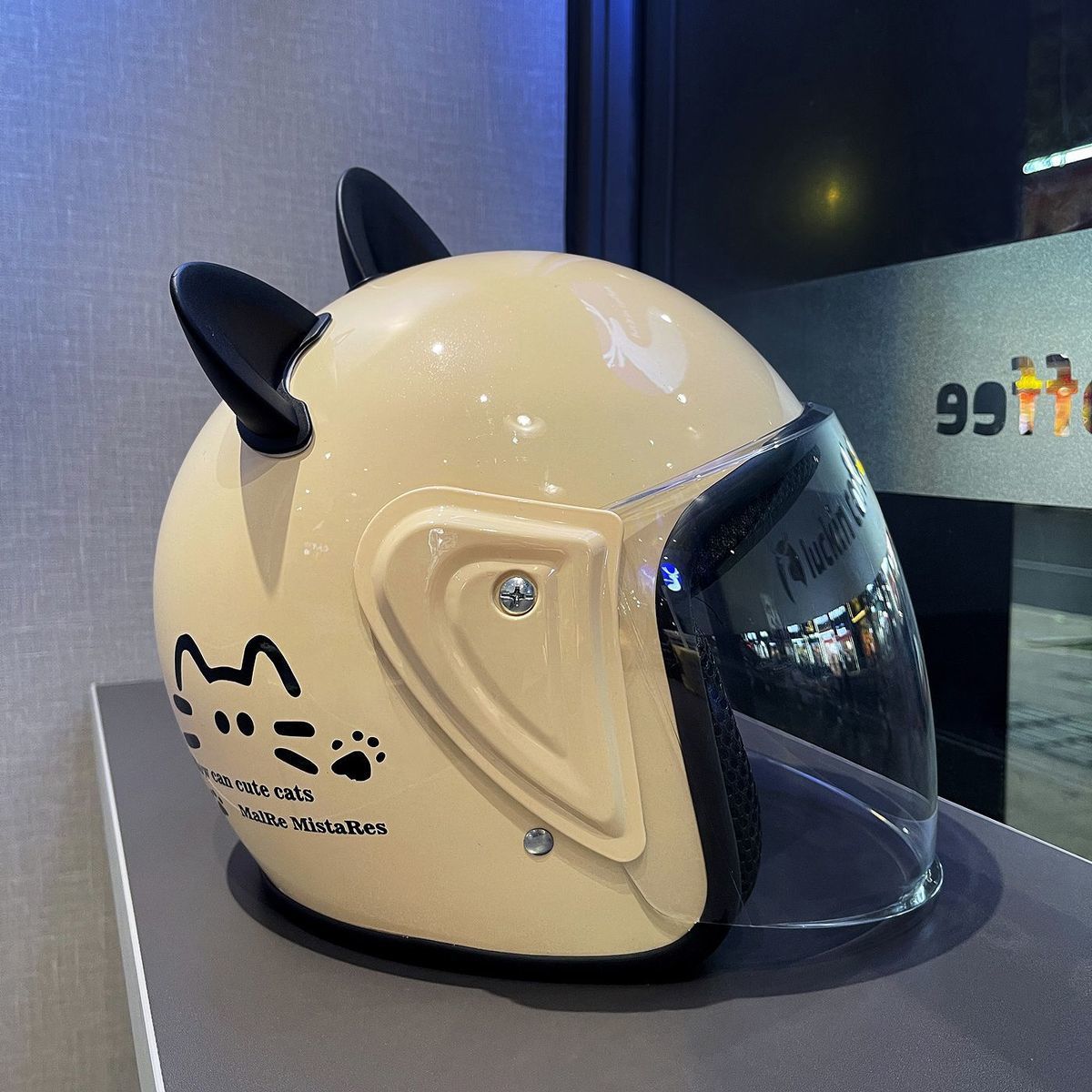 Winter Electric Motorcycle Helmet 3C Certified Cat Ear