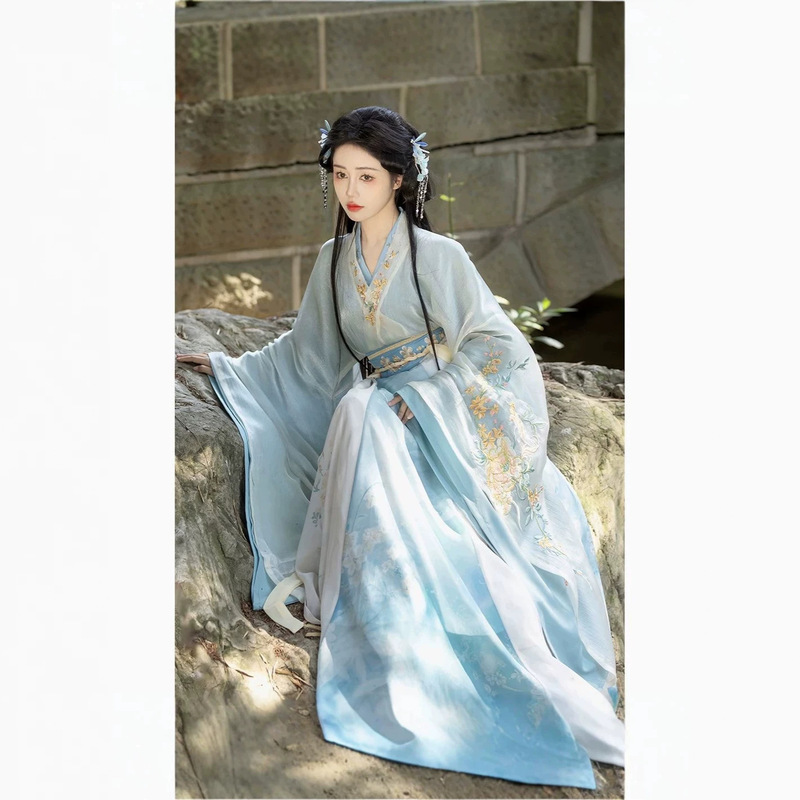 Nanzhi Lane Original Hanfu for Women: Spring Breeze Ten Miles Away - Wei, Jin, Northern and Southern Dynasties Style Wide-Sleeve Cross-Collar Waist-Length Skirt Embroidered Set