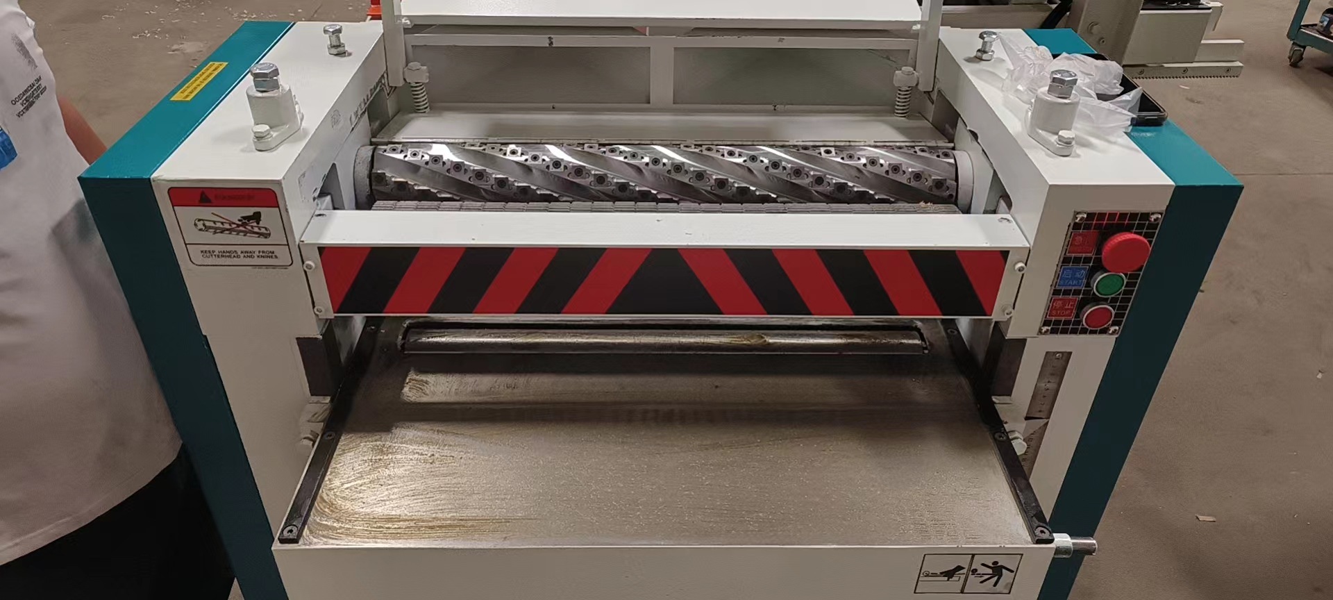 830 와이드 나선형 나이프