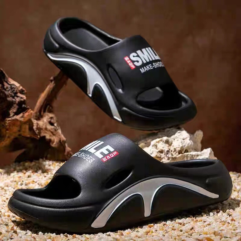 Cross-border slippers men's 2025 new winter one-word out men's net celebrity sports beach sandals wholesale Cross-border slippers men's 2025 new winter one-word out men's net celebrity sports beach sandals wholesale