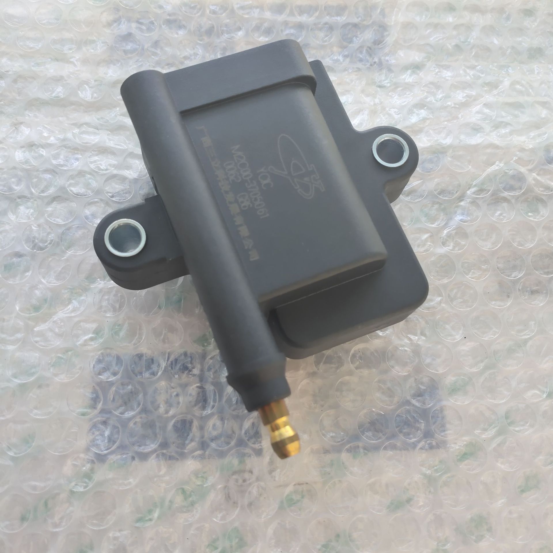 Ignition Coil Assembly M2C00-3705061 Is Suitable for Yuchai Natural Gas Ignition System Engine Accessories