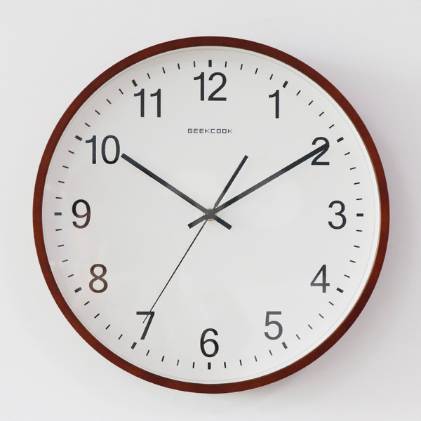 Automatic time-shifting electric wave metal wall clock in school…