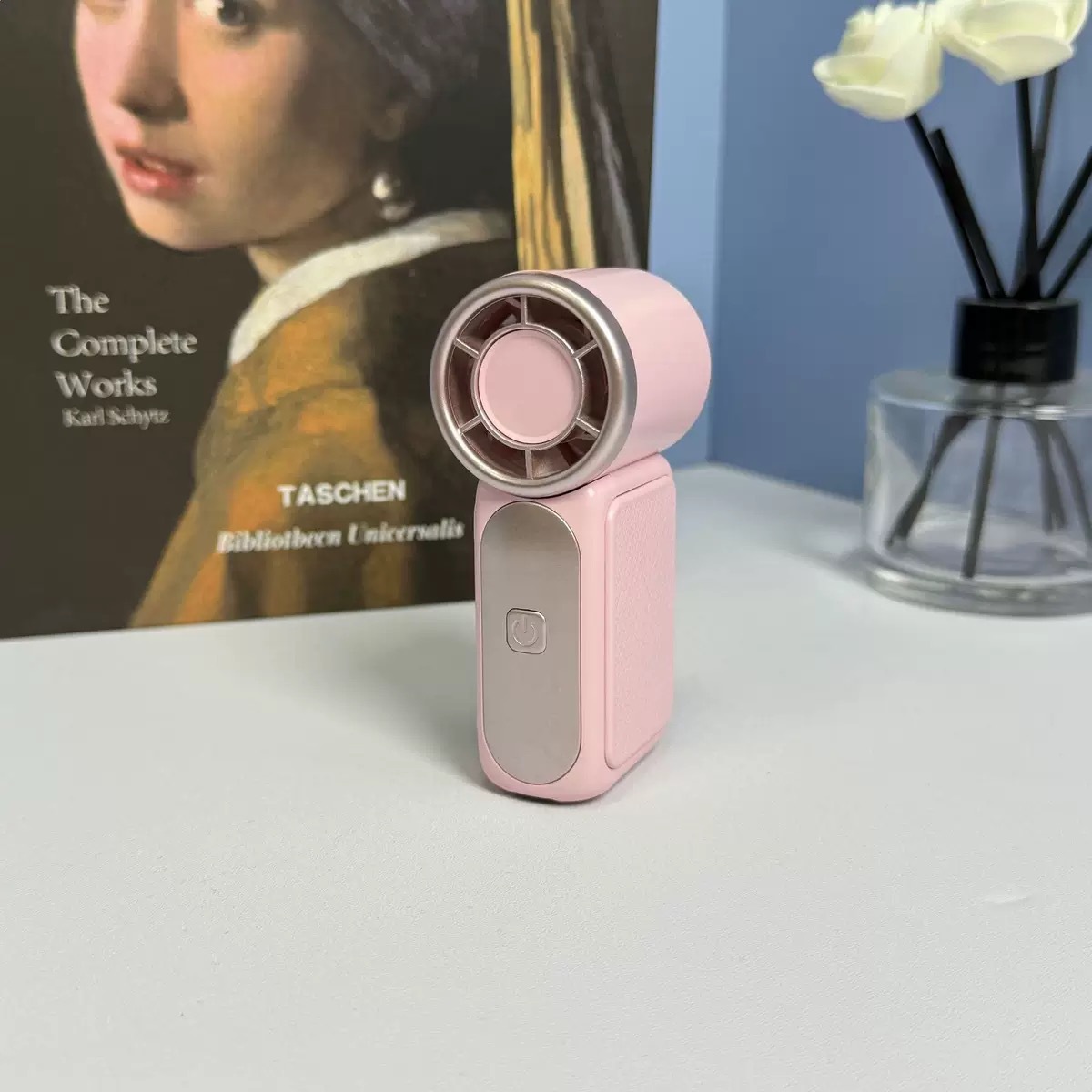 Explosión transfronteriza X688 mini ventilador de mano de alta velocidad USB de larga duración turbina violenta pequeño ventilador portátil al aire libre