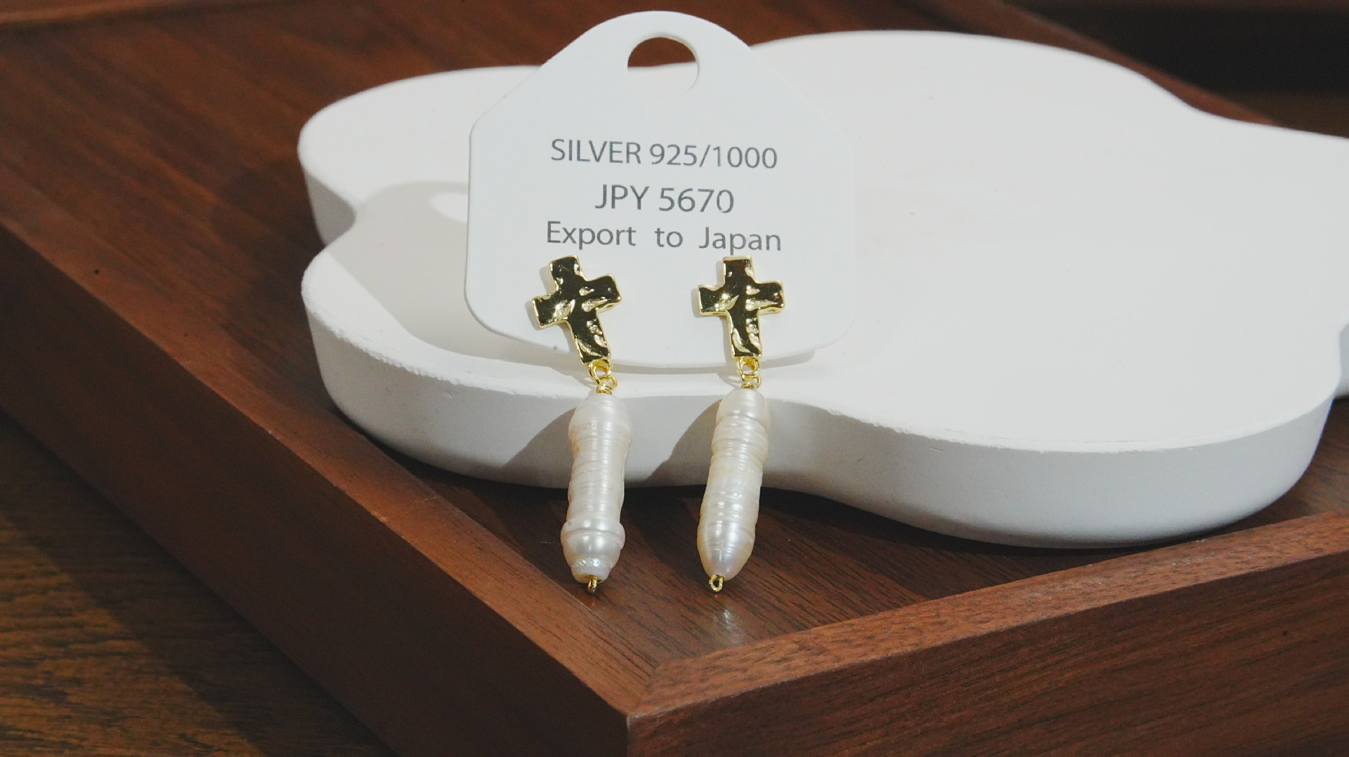 Women's Gender Strict Selection December New Distressed Cross New S925 Sterling Silver Baroque Strip Natural Pearl Earrings