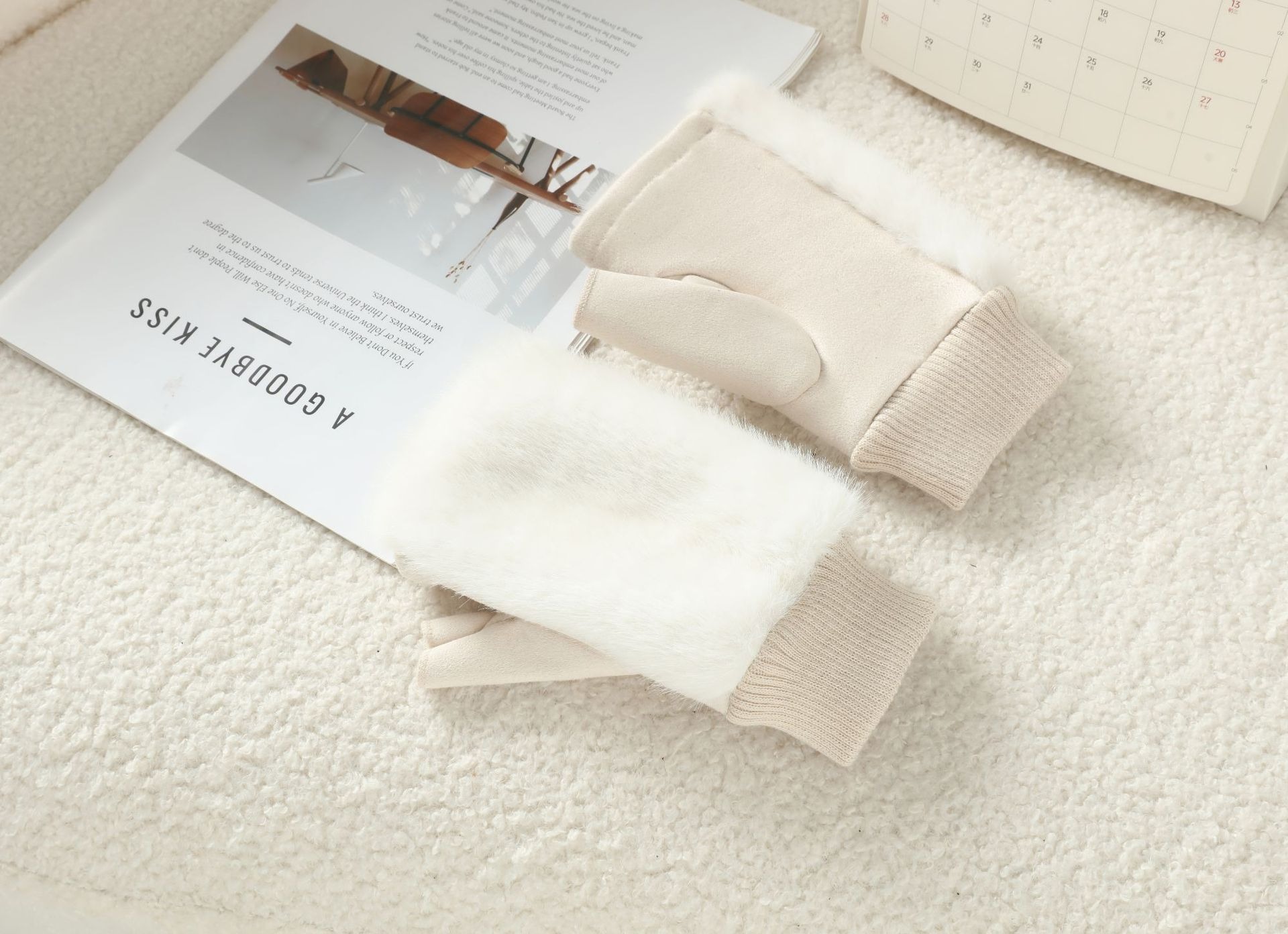 Invierno guantes de pelo de conejo de mitad de dedo femenino de peluche engrosado y veludo para montar calentado a prueba de frío de color sólido sin mangas de dedo