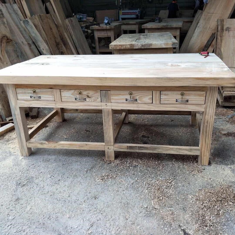 Factory-Specific Wooden Fitter Workbench Solid Wood Stable and Durable Heavy-Duty Wooden Table