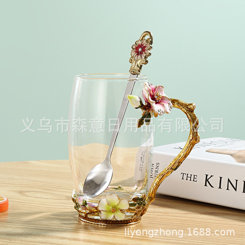 Esmalte taza de agua de color flor creativa taza de té taza de jugo taza de vidrio de cristal resistente al calor taza de café taza de pareja de gama alta regalo de la taza