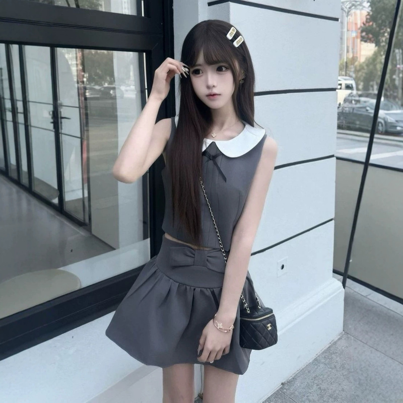 Sweet Miu-Style Gray Suit for Women, Summer Petite Size, Doll Collar Sleeveless Top, Bowknot Skirt Two-Piece Set