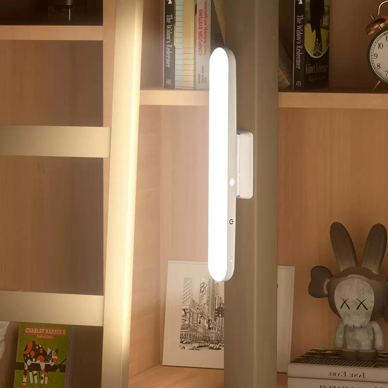 遥控ed酷毙灯台灯充电式宿舍寝室床头护眼灯书桌橱柜磁吸酷夜读