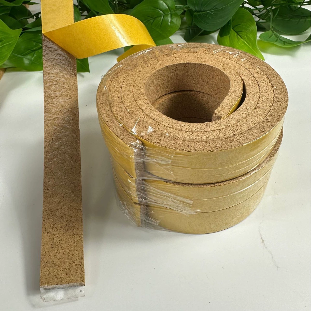 Клеящиеся пробковые полосы 122×2,5 см, самоклеящаяся пробковая доска, пробковая доска для заметок, предотвращает оттклеивание, можно резать, горячая распродажа