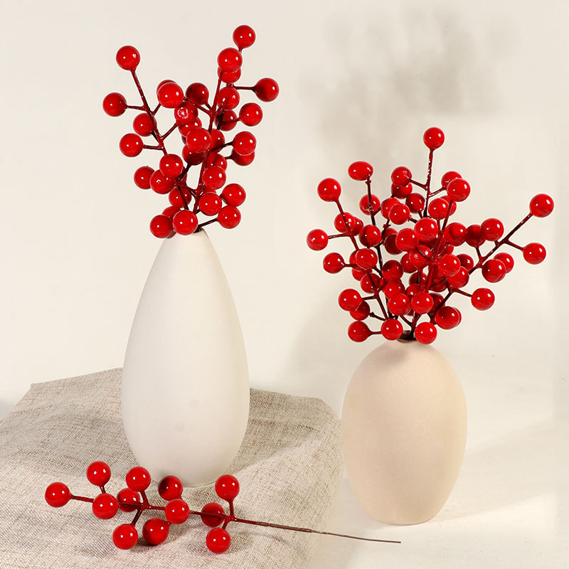 Fruta de la fortuna simulada fruta de acebo fruta roja auspiciosa baya roja boda hogar decoración navideña fruta roja transfronteriza al por mayor