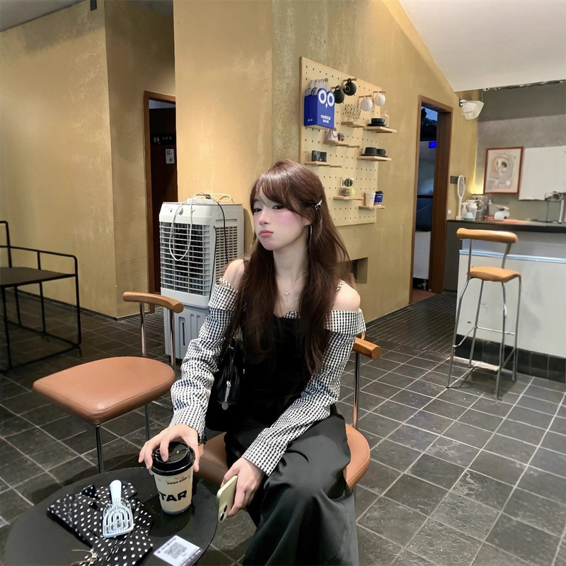 Sweet and Spicy Girl Outfit: Fake Two-Piece Plaid Long-Sleeve T-Shirt Women's Autumn Black Long Pants with Draping Wide-Leg Pants Two-Piece Set