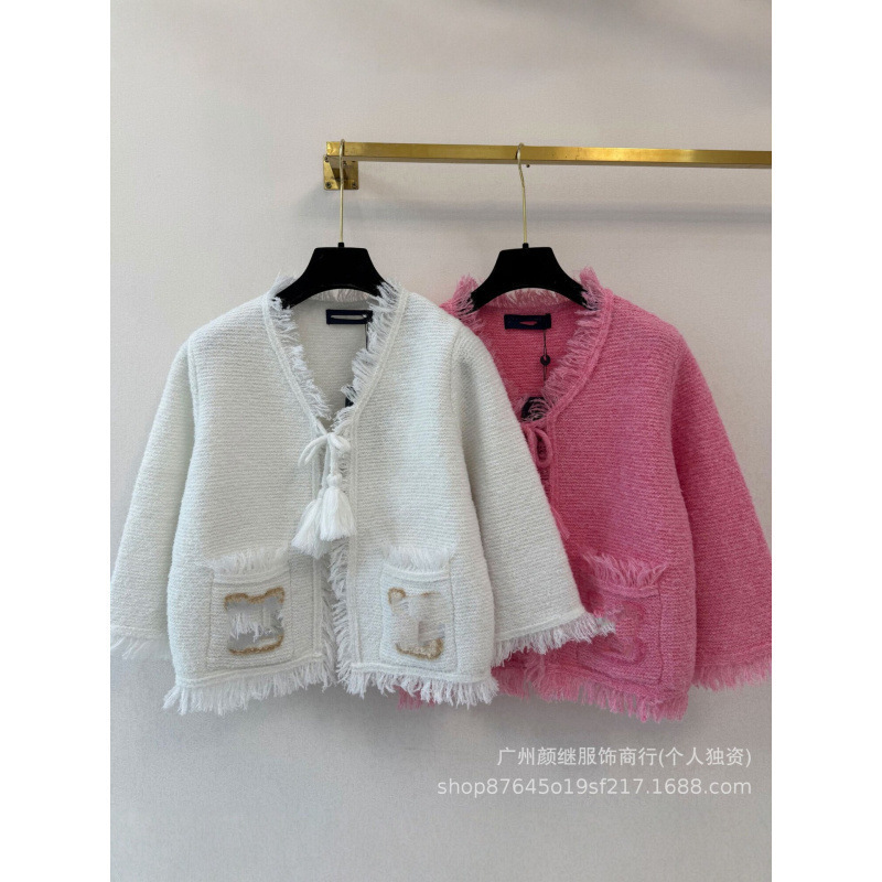 Shenzhen Nanyou~L brand top version women's short V-neck tassel tweed knitted cardigan sweater jacket, new autumn and winter style Shenzhen Nanyou~L brand top version women's short V-neck tassel tweed knitted cardigan sweater jacket, new autumn and winter style