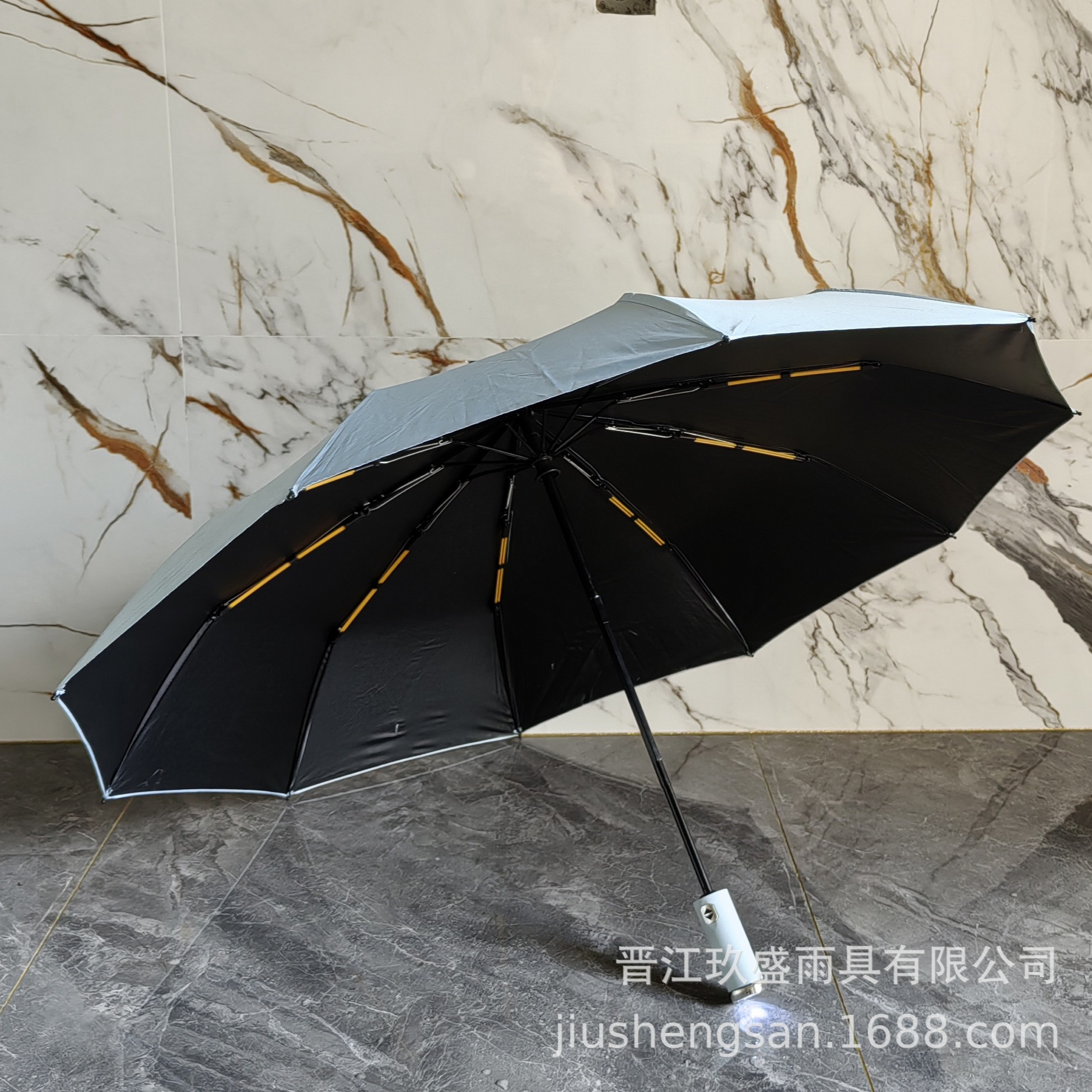 网红黑胶LED灯晴雨伞旋转手电筒10骨遮阳防晒全自动伞三折叠车载