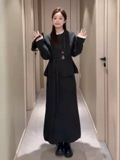 针织套装女秋冬新款韩系毛衣裙子三件套宽松系带显瘦时尚休闲