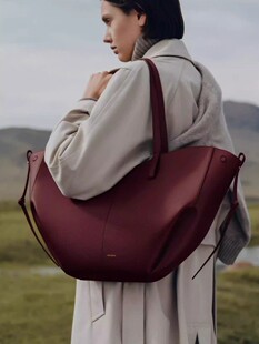 (Cross-border trading), demi-season capacious one-shoulder bag, genuine leather